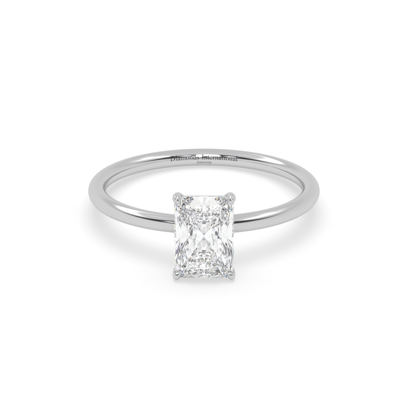 18k white gold  radiant diamond engagament ring with pave band