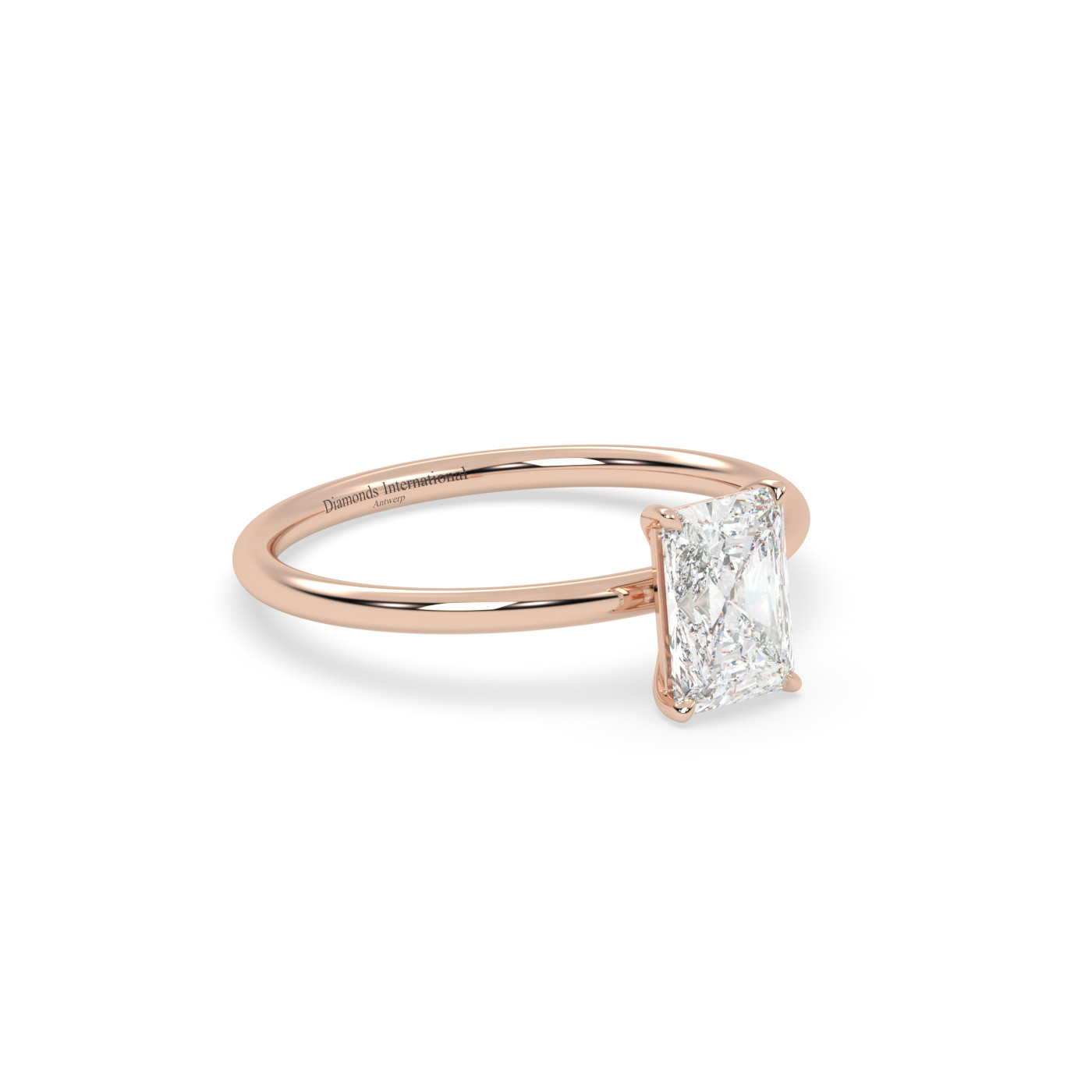 18k rose gold  radiant cut diamond engagement ring