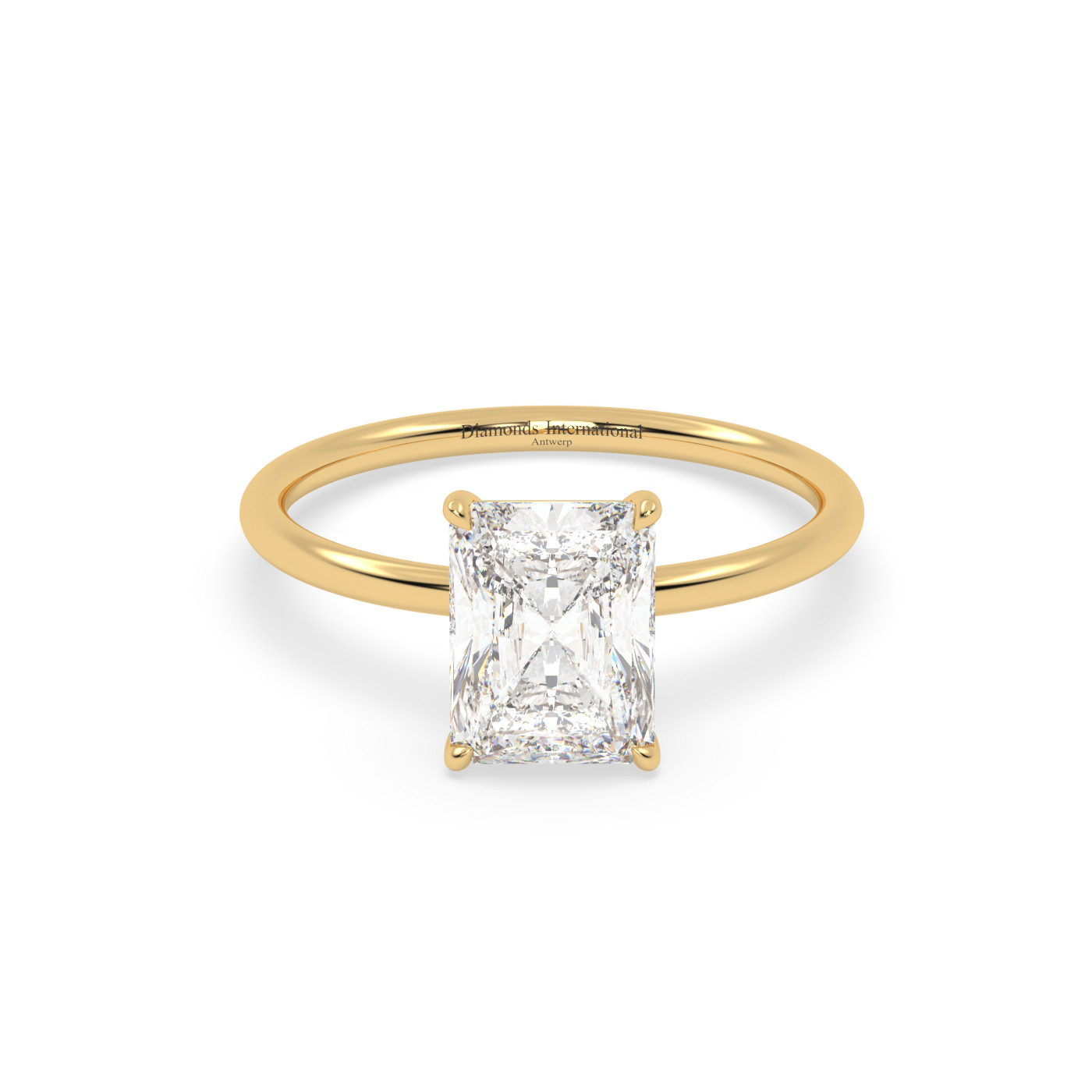 18k yellow gold  radiant cut diamond engagement ring Photos & images