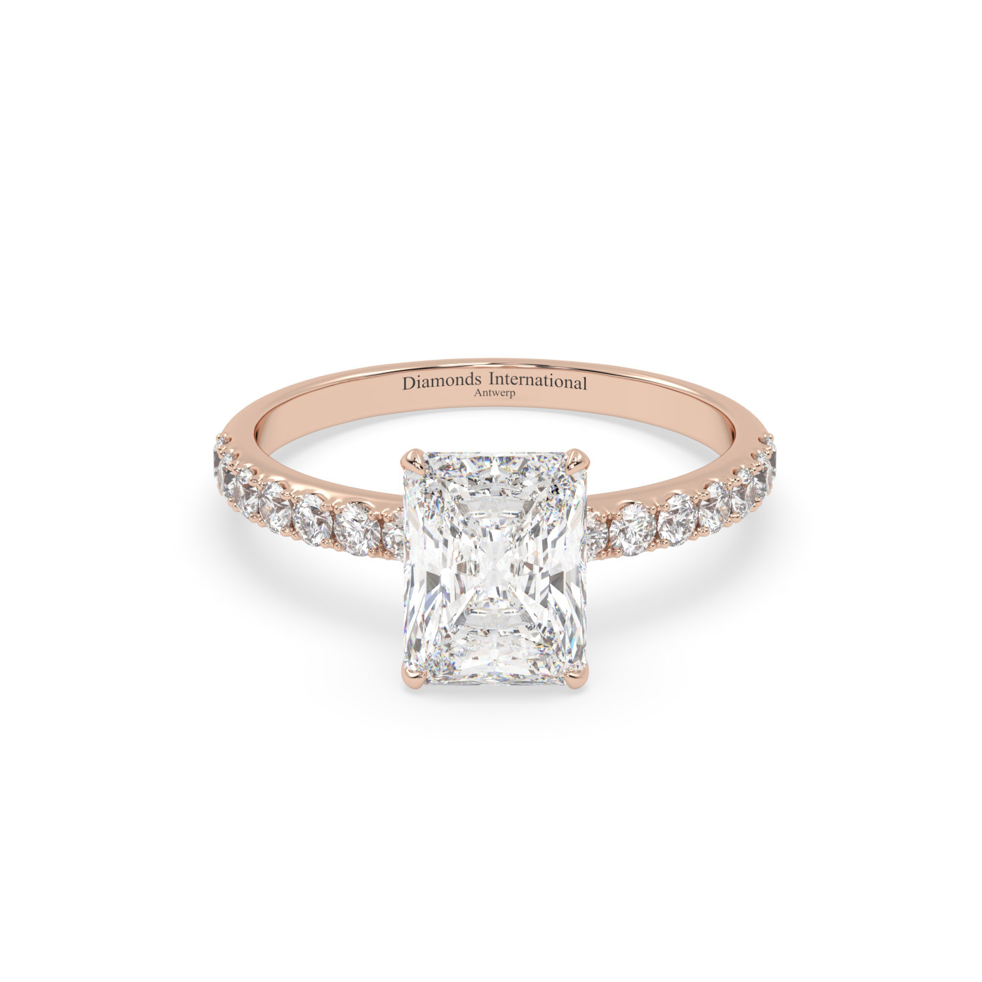 18k rose gold  radiant diamond engagament ring with pave band