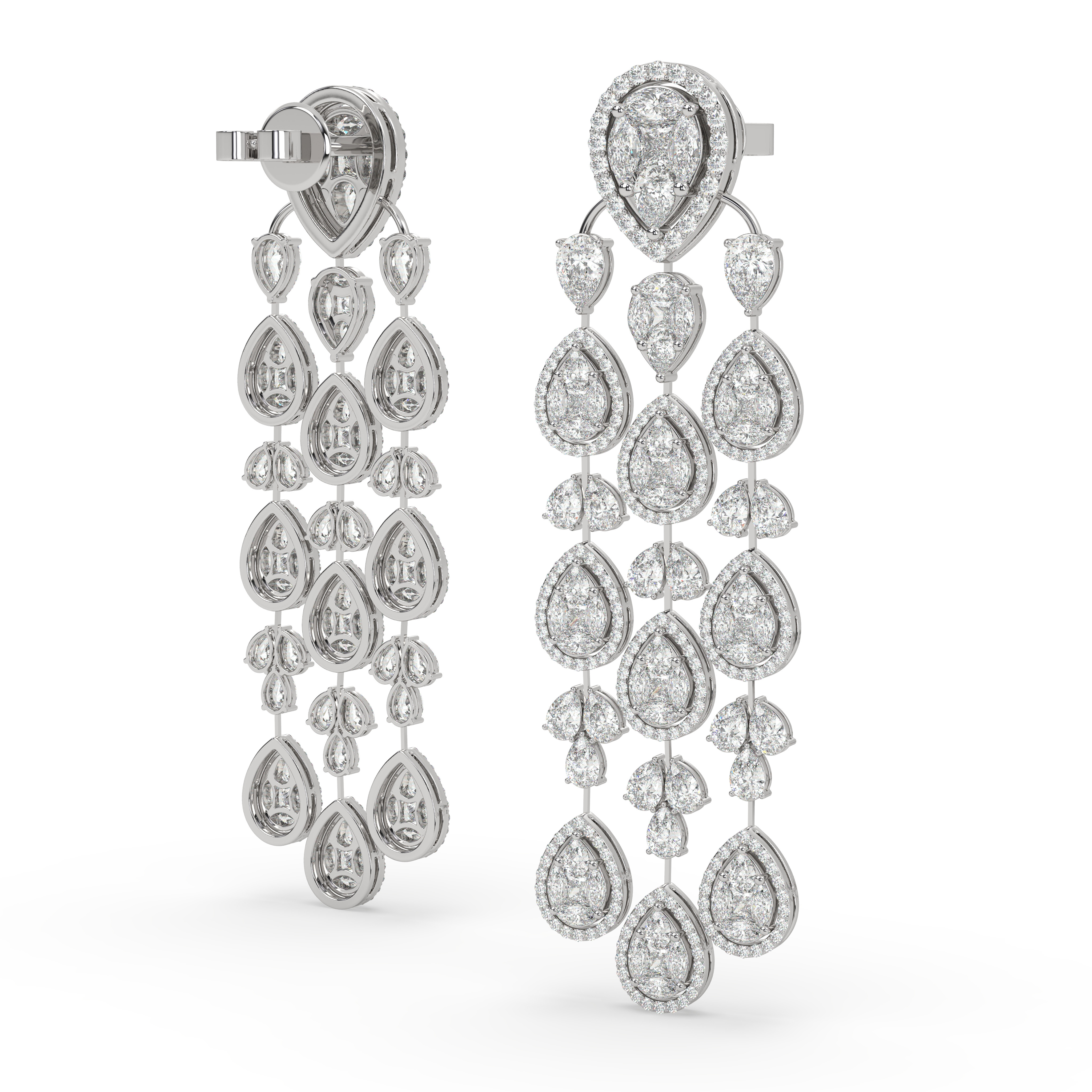 18k white gold  earrings with sparkling pear-cut diamonds